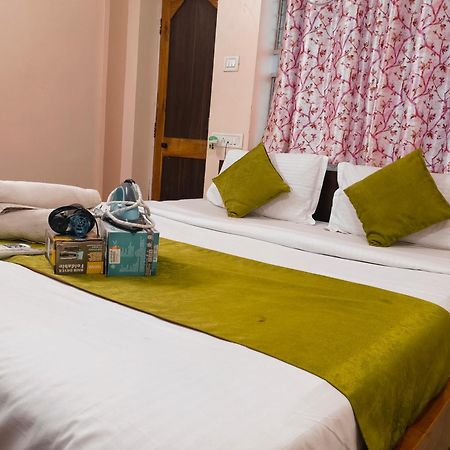 Hotel Bay Beach Inn Пури Екстериор снимка